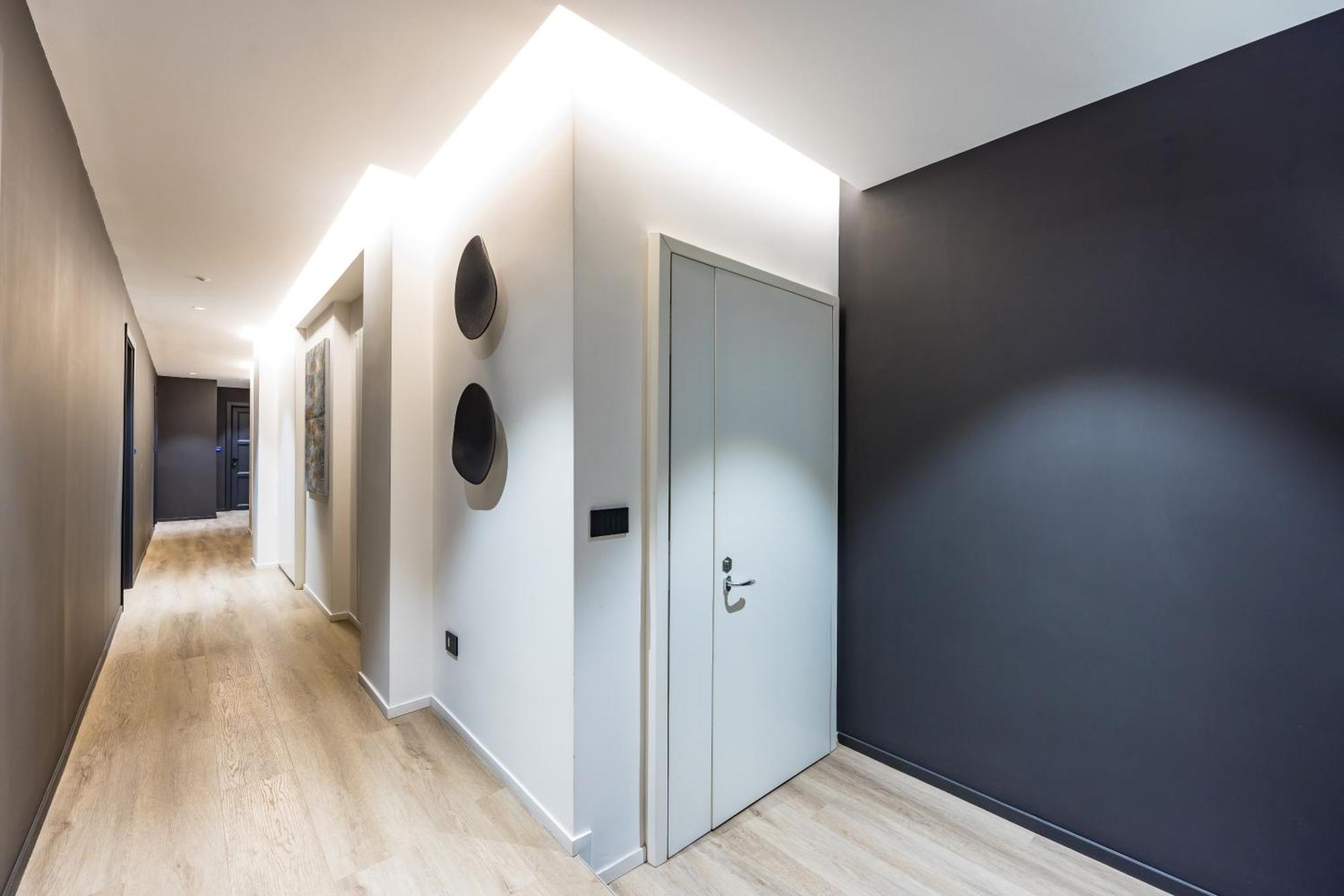 Mh Suites Plebiscito Napoli Exterior foto