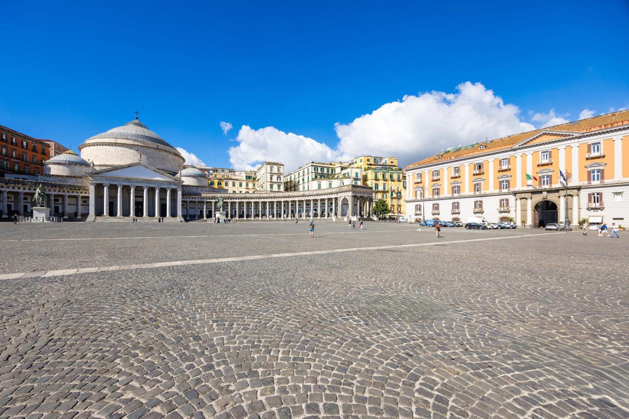 Mh Suites Plebiscito Napoli Exterior foto