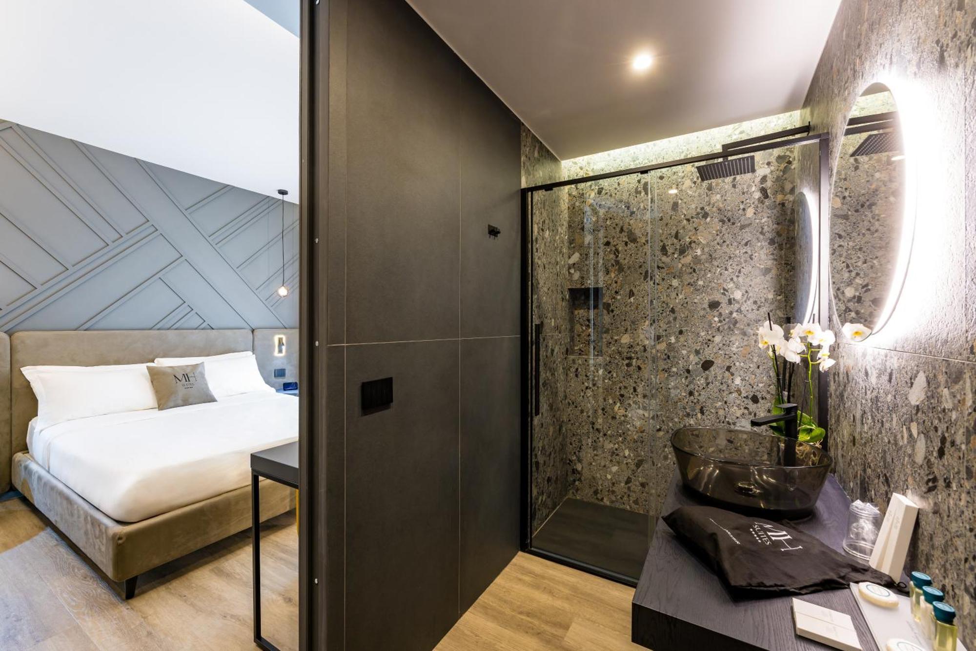 Mh Suites Plebiscito Napoli Exterior foto