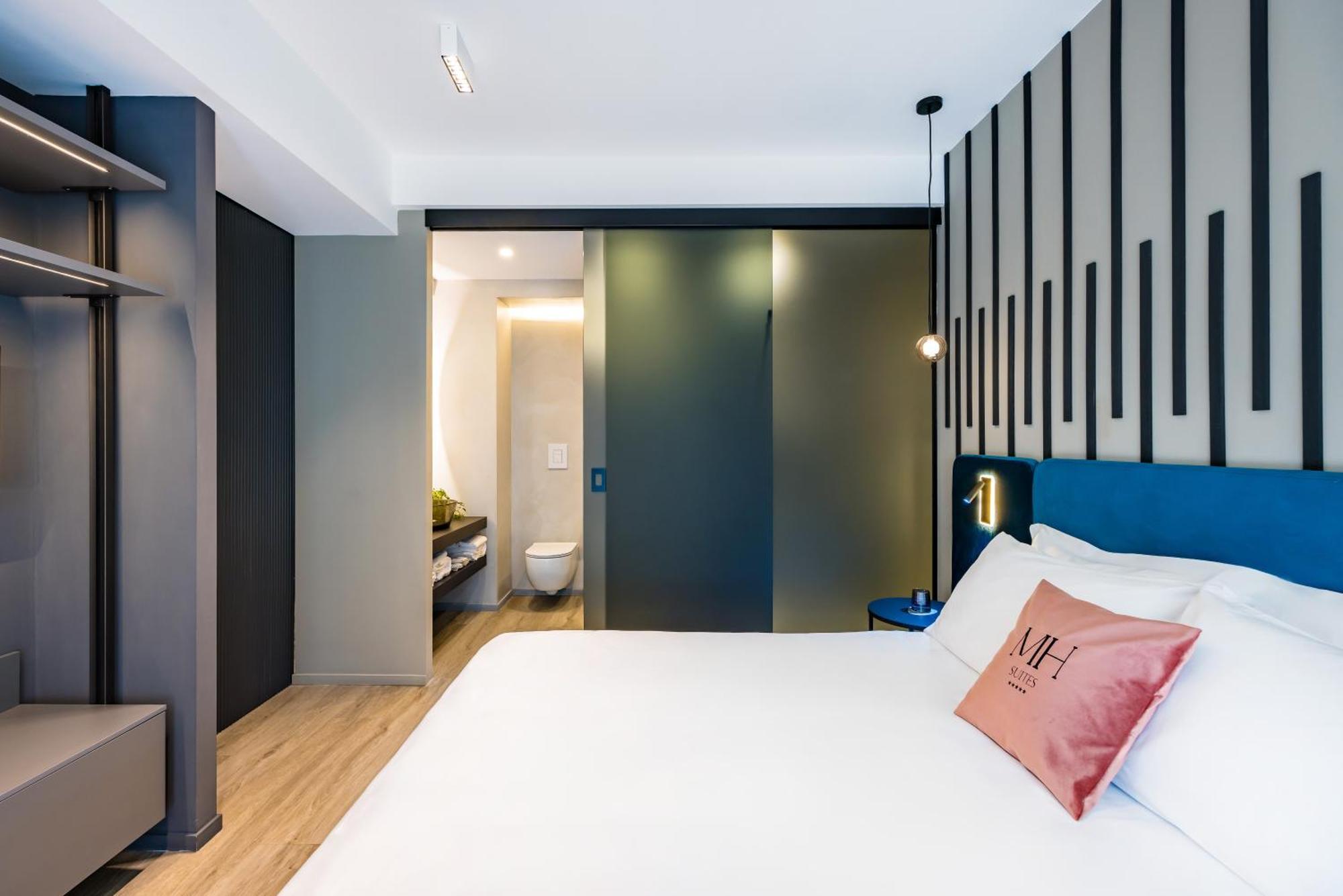 Mh Suites Plebiscito Napoli Exterior foto
