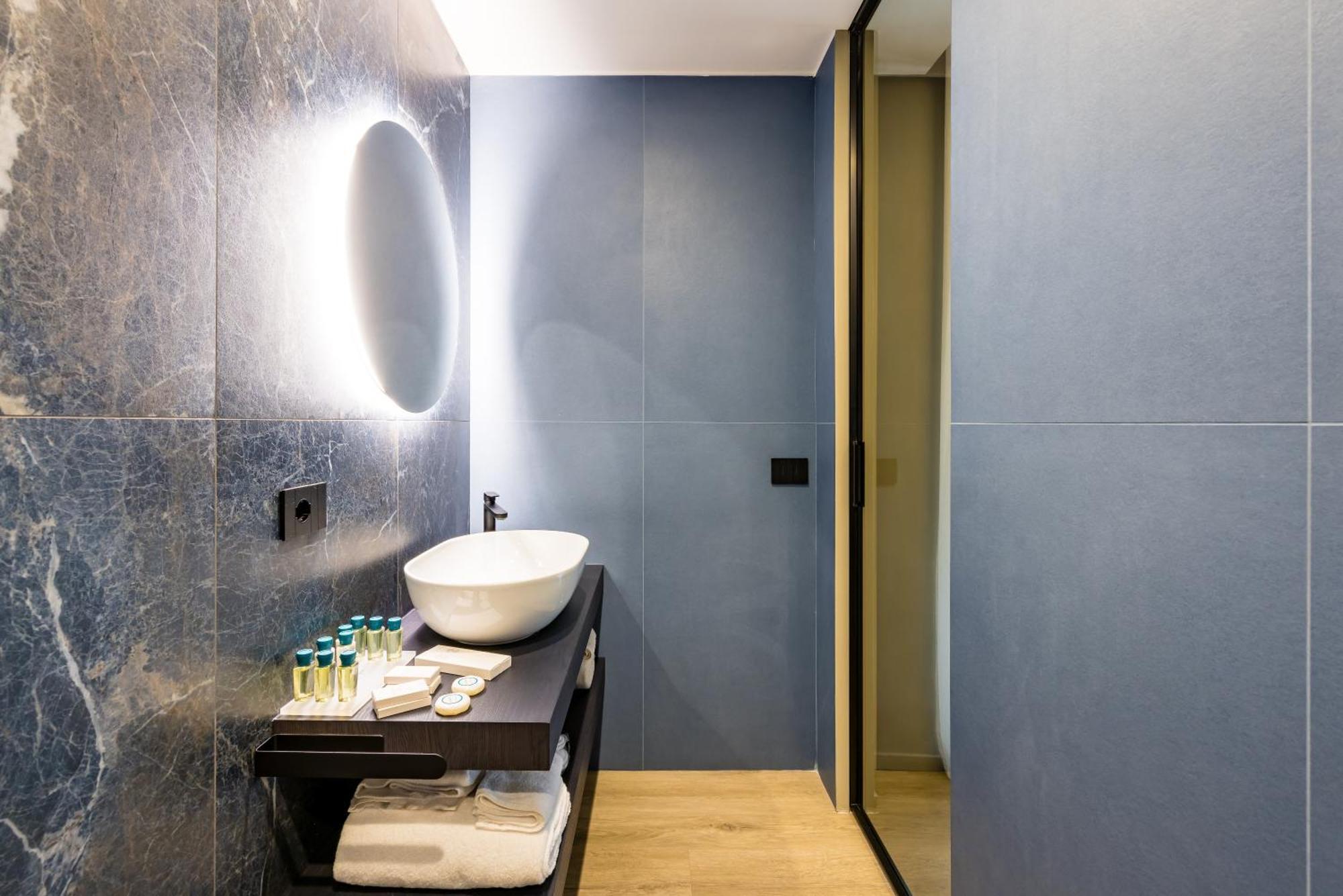 Mh Suites Plebiscito Napoli Exterior foto