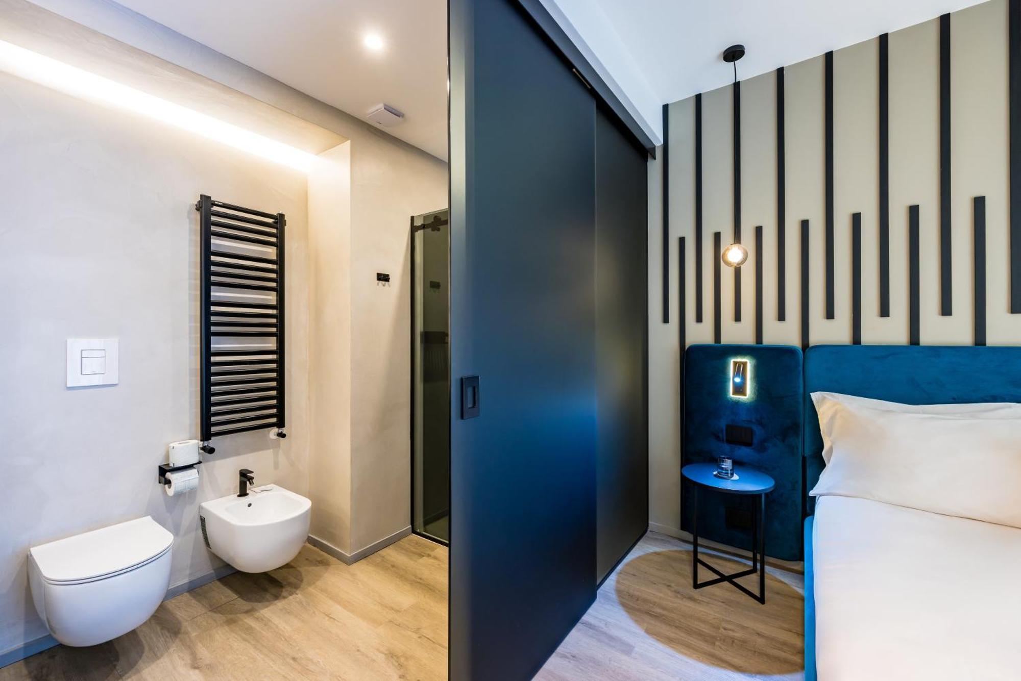 Mh Suites Plebiscito Napoli Exterior foto