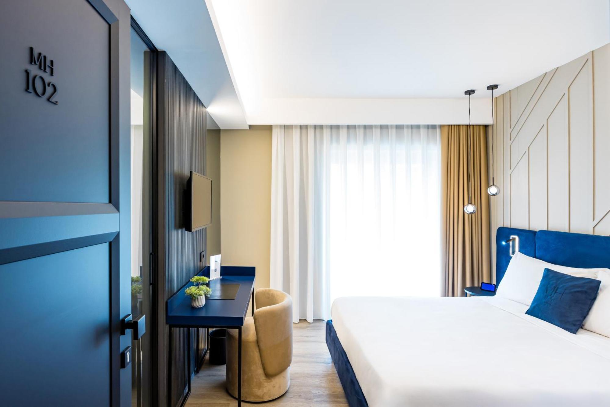 Mh Suites Plebiscito Napoli Exterior foto